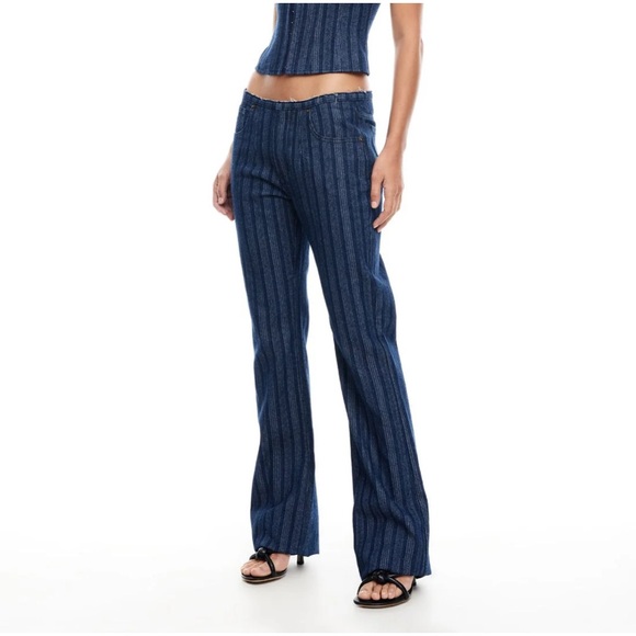 Lioness CHARISMATIC JEAN | DARK DENIM D00 - Picture 2 of 6